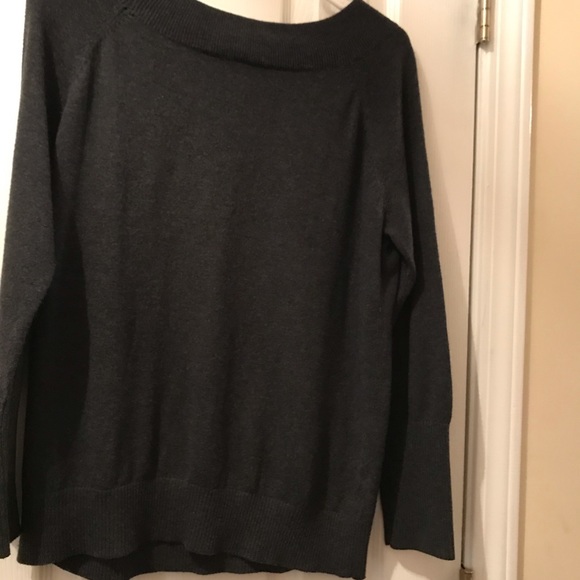 Loft xl charcoal sweater. - Picture 2 of 4
